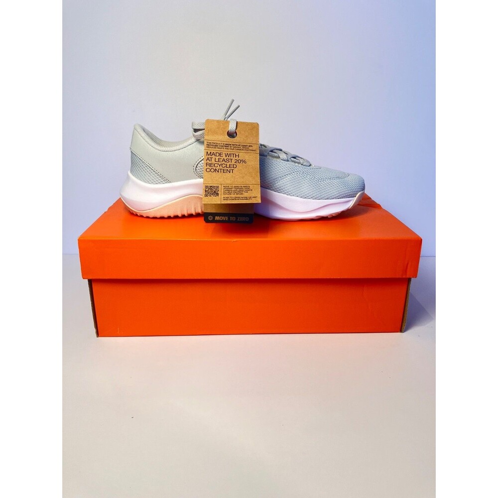 NIKE LEGEND ESSENTIAL 3 NN Women's Shoes Next Nature Size 9.5 NEW DM1119 007 - Picture 2 of 5
